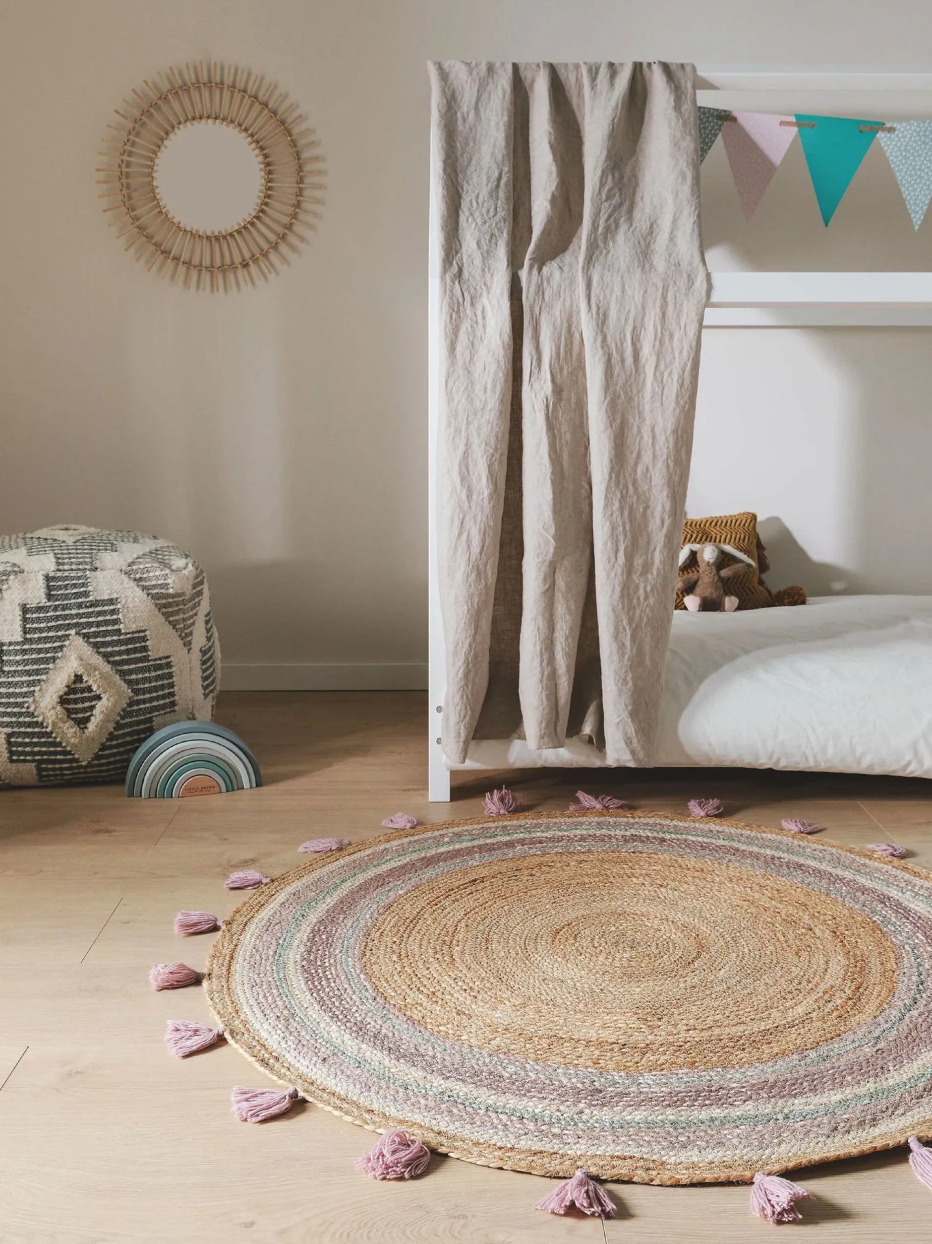 Design Kinderteppich Lovis Lila