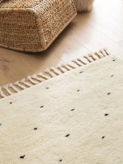 Design Kinderteppich Theo Beige