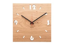 Design Wanduhr 'Duhrchbruch Eiche eckig'