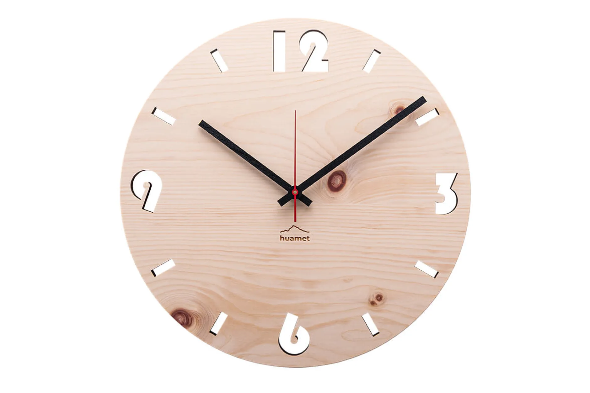 Design Wanduhr 'Duhrchbruch Zirbe rund'