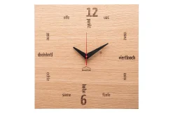 Design Wanduhr 'Kultuhr Eiche eckig'