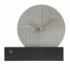 Design Wanduhr 'THE BLACK ACCESSOIRE.'