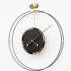 Design Wanduhr 'THE CIRCLE.'