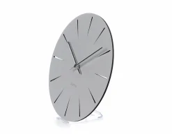 Design Wanduhr 'THE EARNEST.'