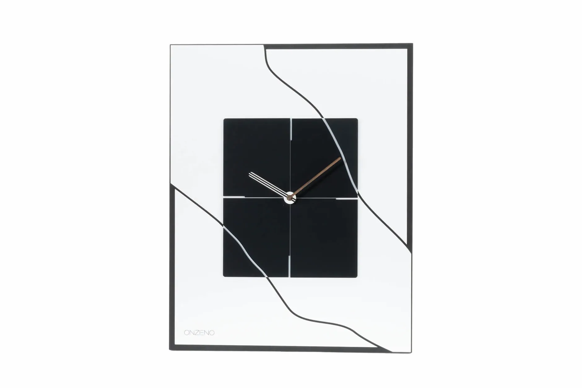 Design Wanduhr 'THE FRAMED.'