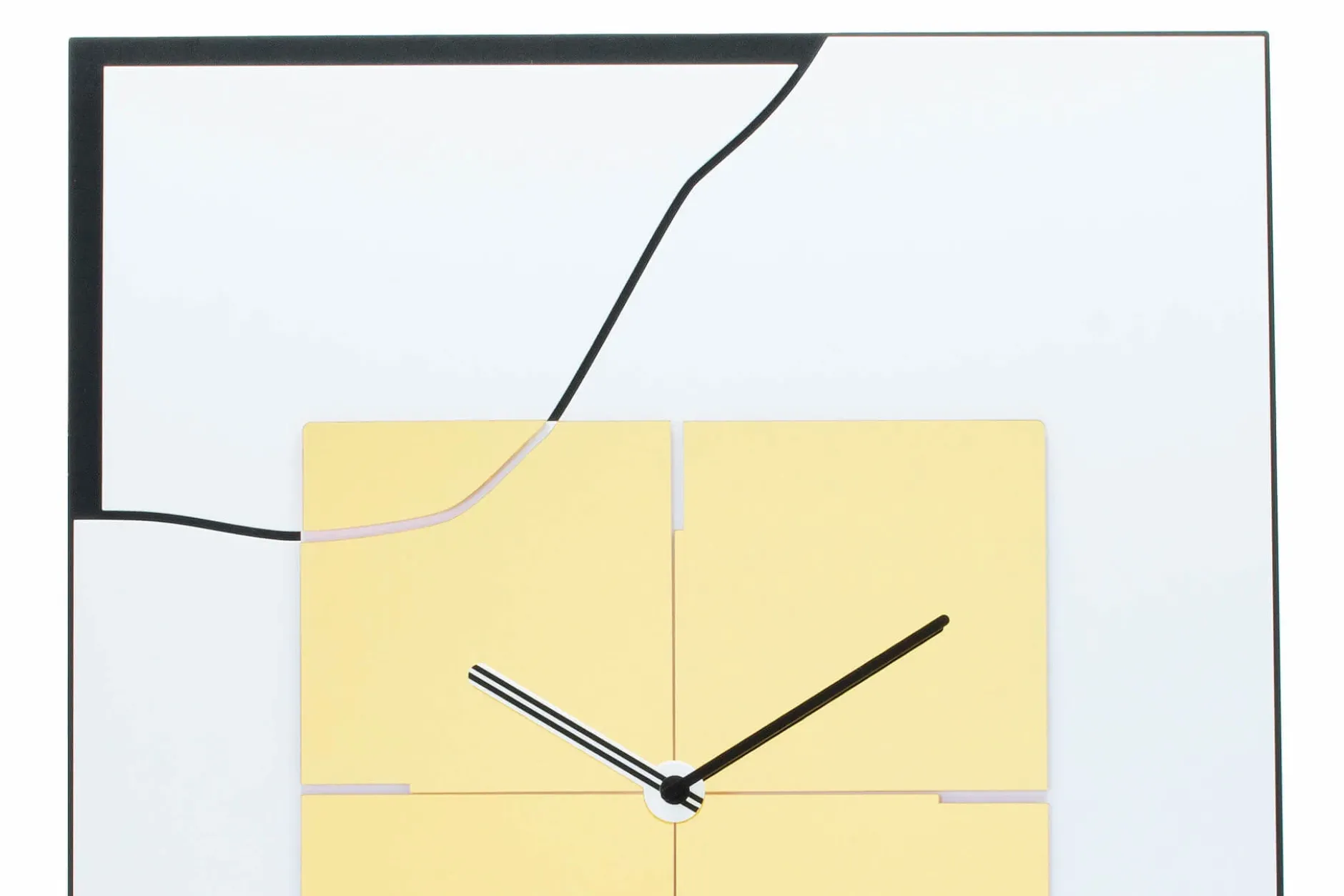Design Wanduhr 'THE GOLDEN MEAN.'