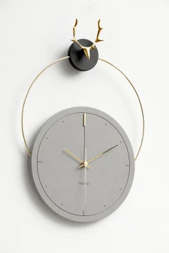 Design Wanduhr 'THE GREY ANTLER.'