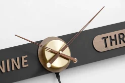 Design Wanduhr 'THE IDEA.'
