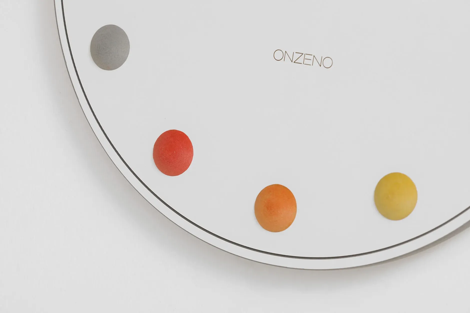 Design Wanduhr 'THE INSIGHT.'