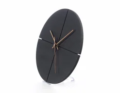 Design Wanduhr 'THE INTENSE.'