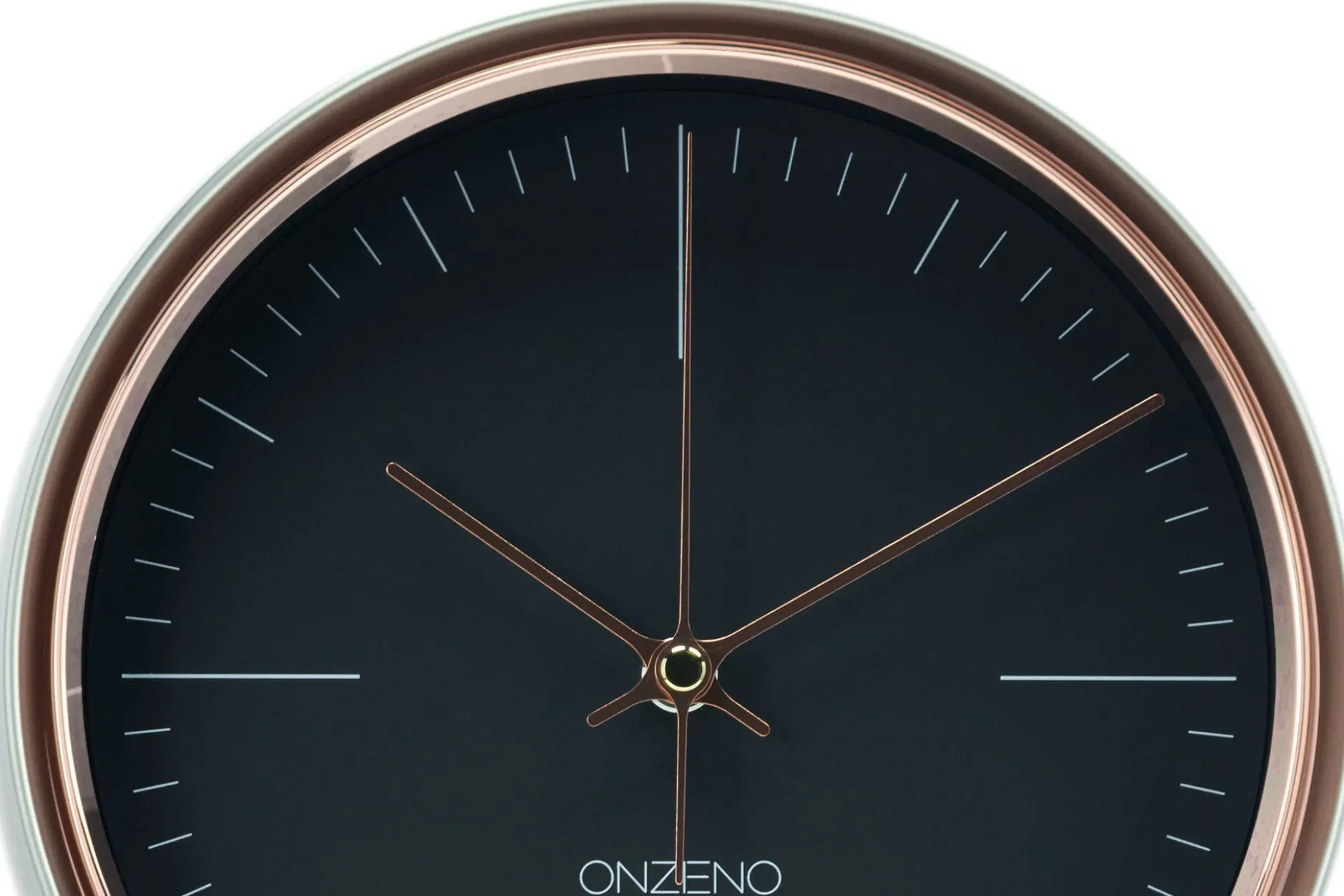 Design Wanduhr 'THE INTENSIVE.'