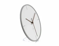 Design Wanduhr 'THE MATURE.'