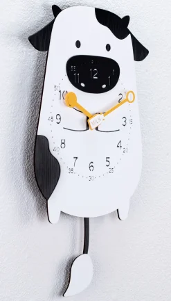 Design Wanduhr 'THE MILKY.'