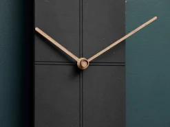 Design Wanduhr 'THE MODERN PENDULUM.'