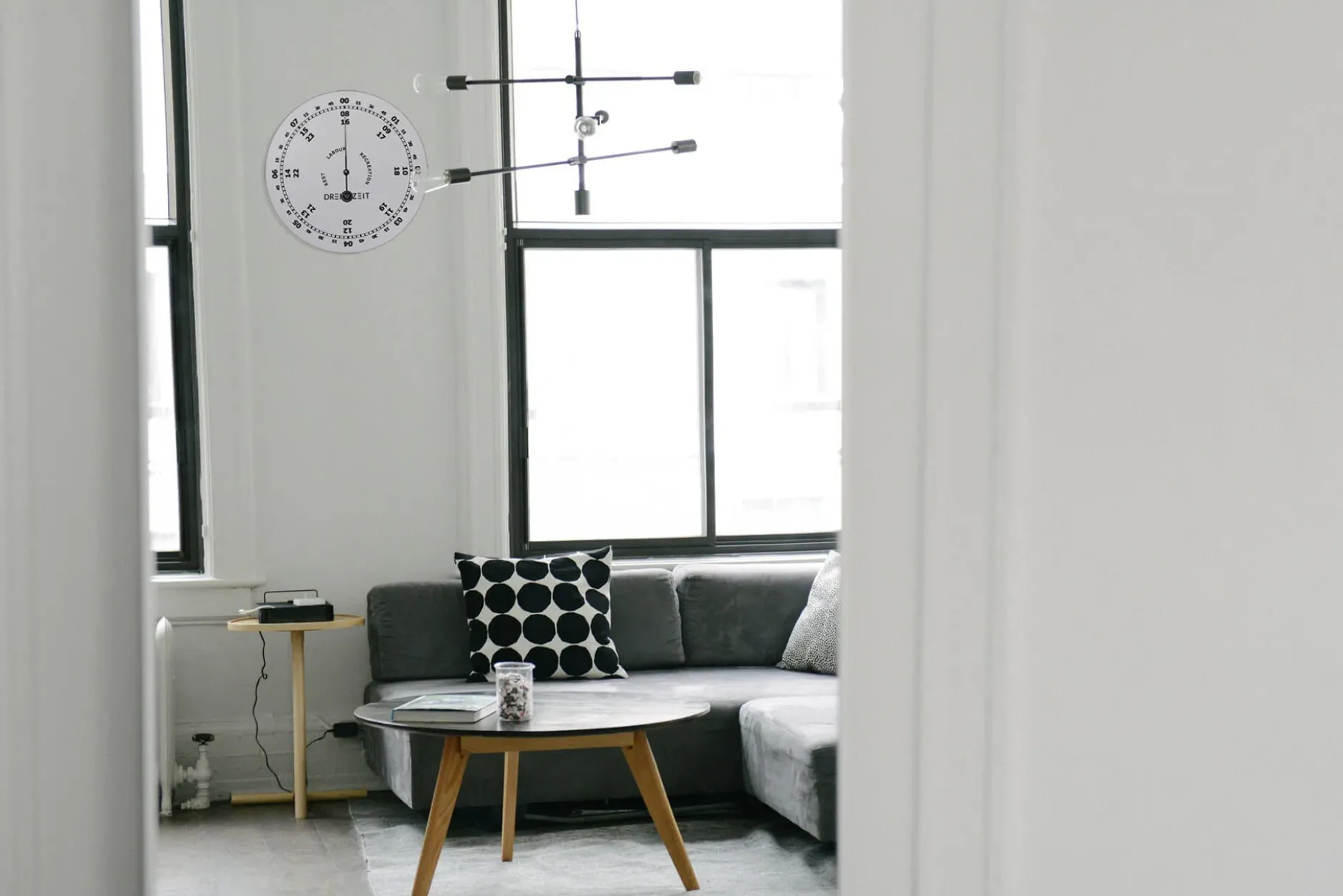 Design Wanduhr 'THE OFFICE.'