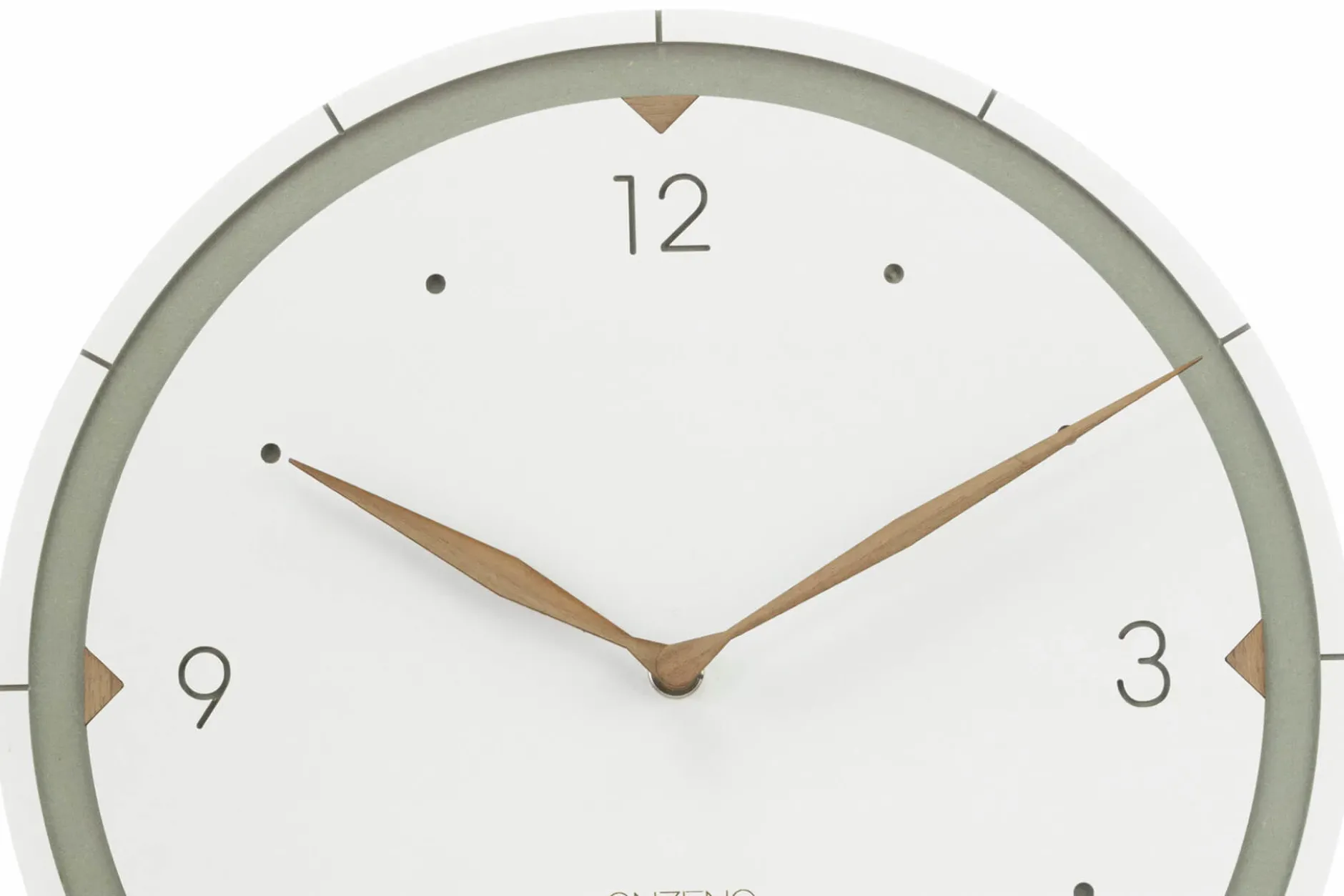 Design Wanduhr 'THE PERFECT CLASSIC.'