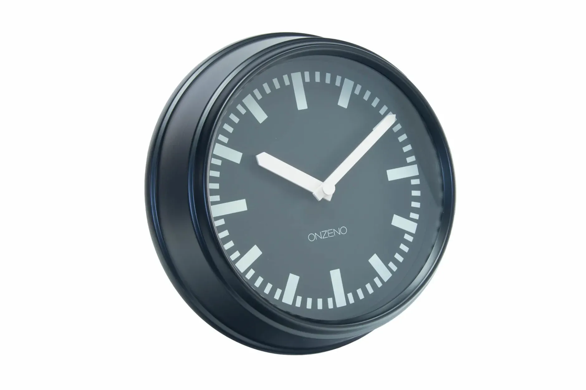 Design Wanduhr 'THE PIONEERING.'