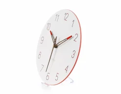 Design Wanduhr 'THE SCARLET.'