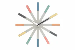 Design Wanduhr 'THE STARLET.'