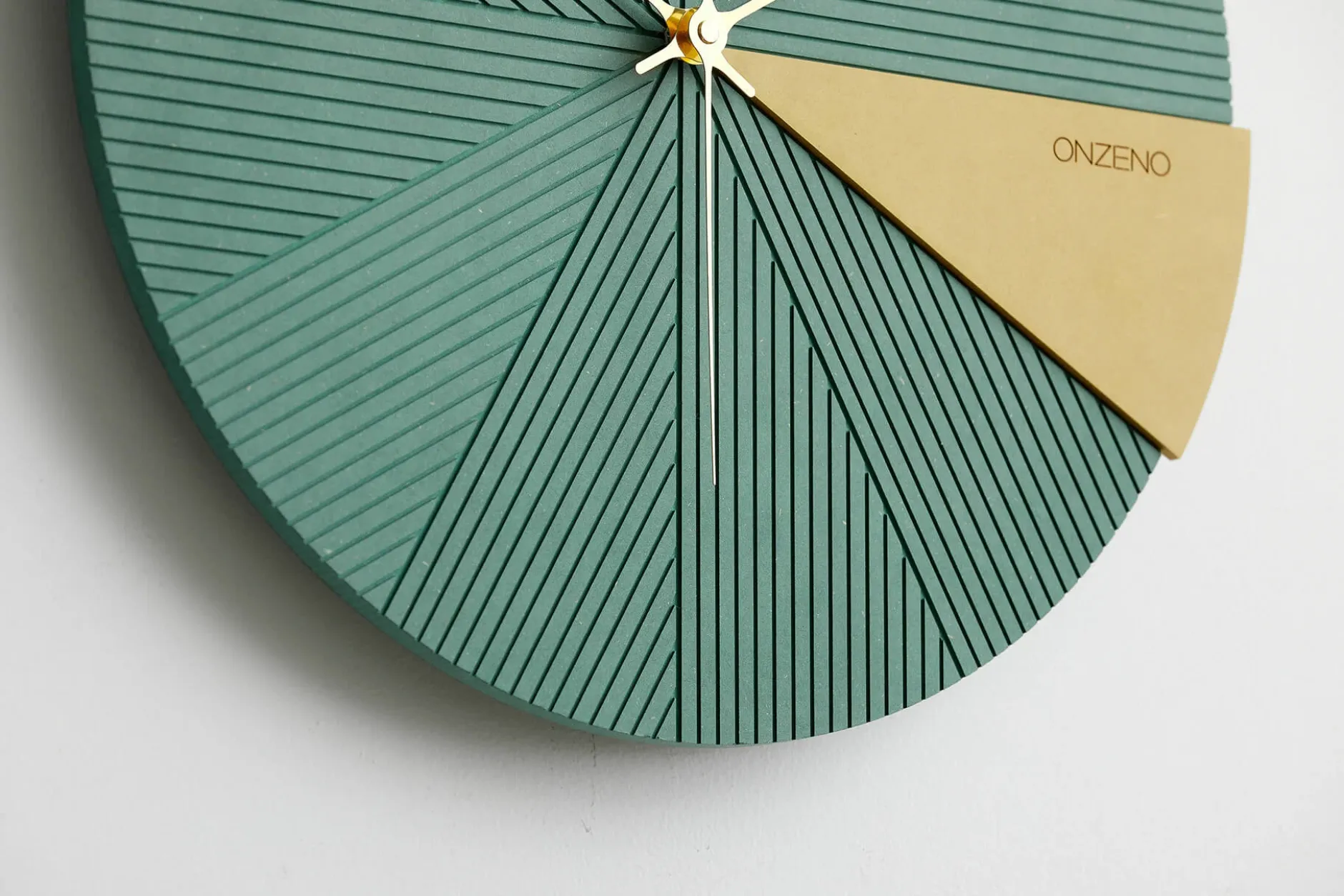 Design Wanduhr 'THE TURQUOISE DEER.'