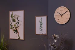 Design Wanduhr 'Uhrform Zirbe rund'