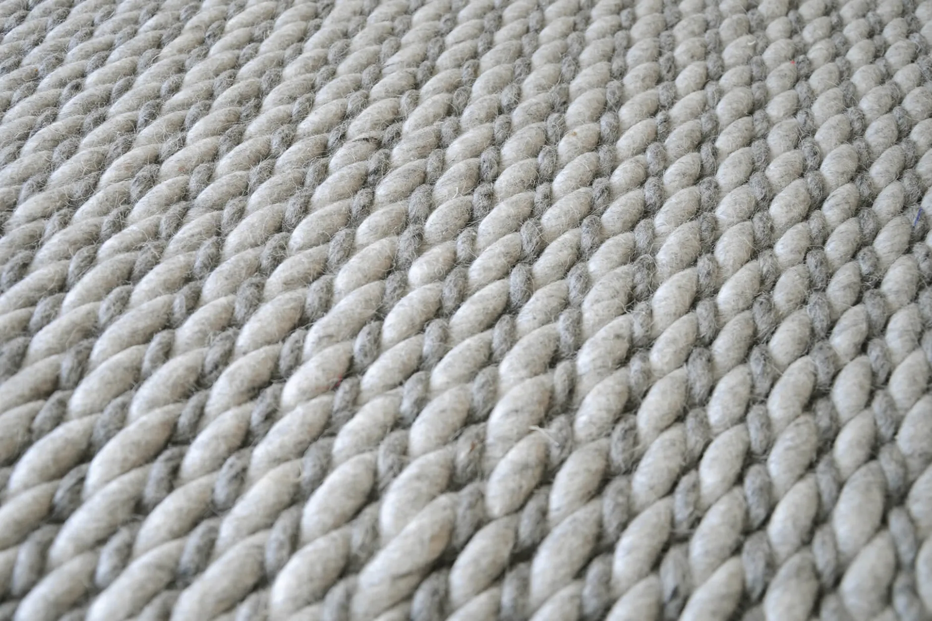 Handgefertigter Teppich 'Palazzo' 160x230cm