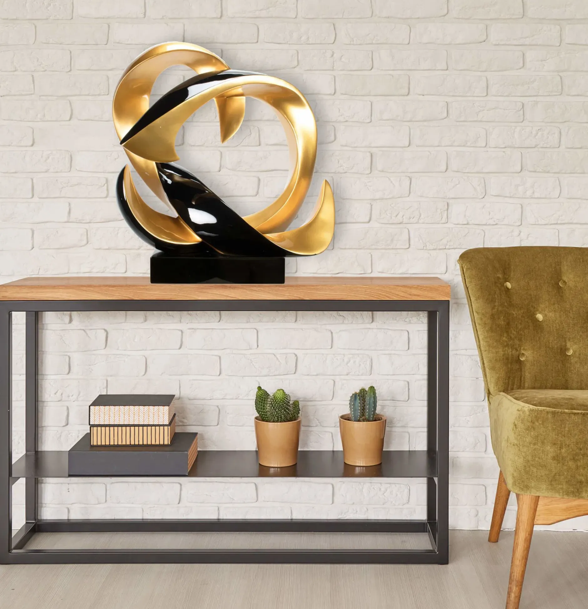 Kunststein Skulptur 'Bound by Magic' 59x57x29cm