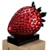 Kunststein Skulptur 'Strawberry Seduction' 44x39x28cm