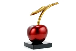 Kunststein Skulptur 'The Cherry On Top' 23x21x11cm
