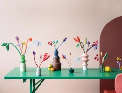 Papierskulptur 'Moderne Papierblumen'