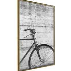 Poster 'Bicycle Leaning Against the Wall'