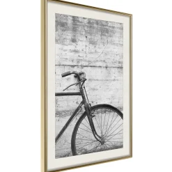 Poster 'Bicycle Leaning Against the Wall'
