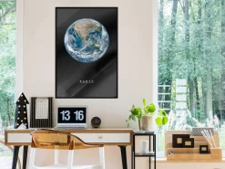 Poster 'Earth'