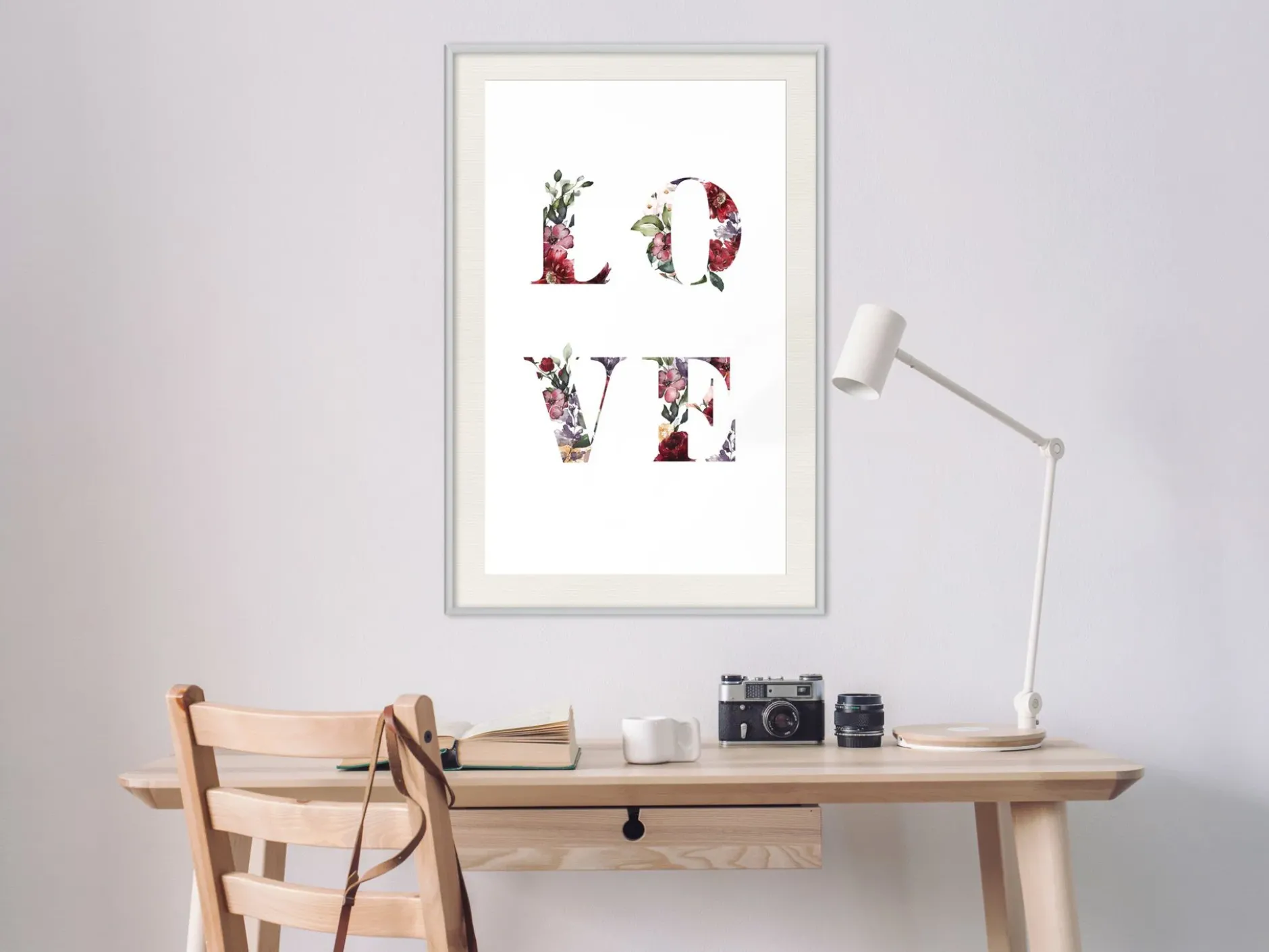 Poster 'Love in Flowers'