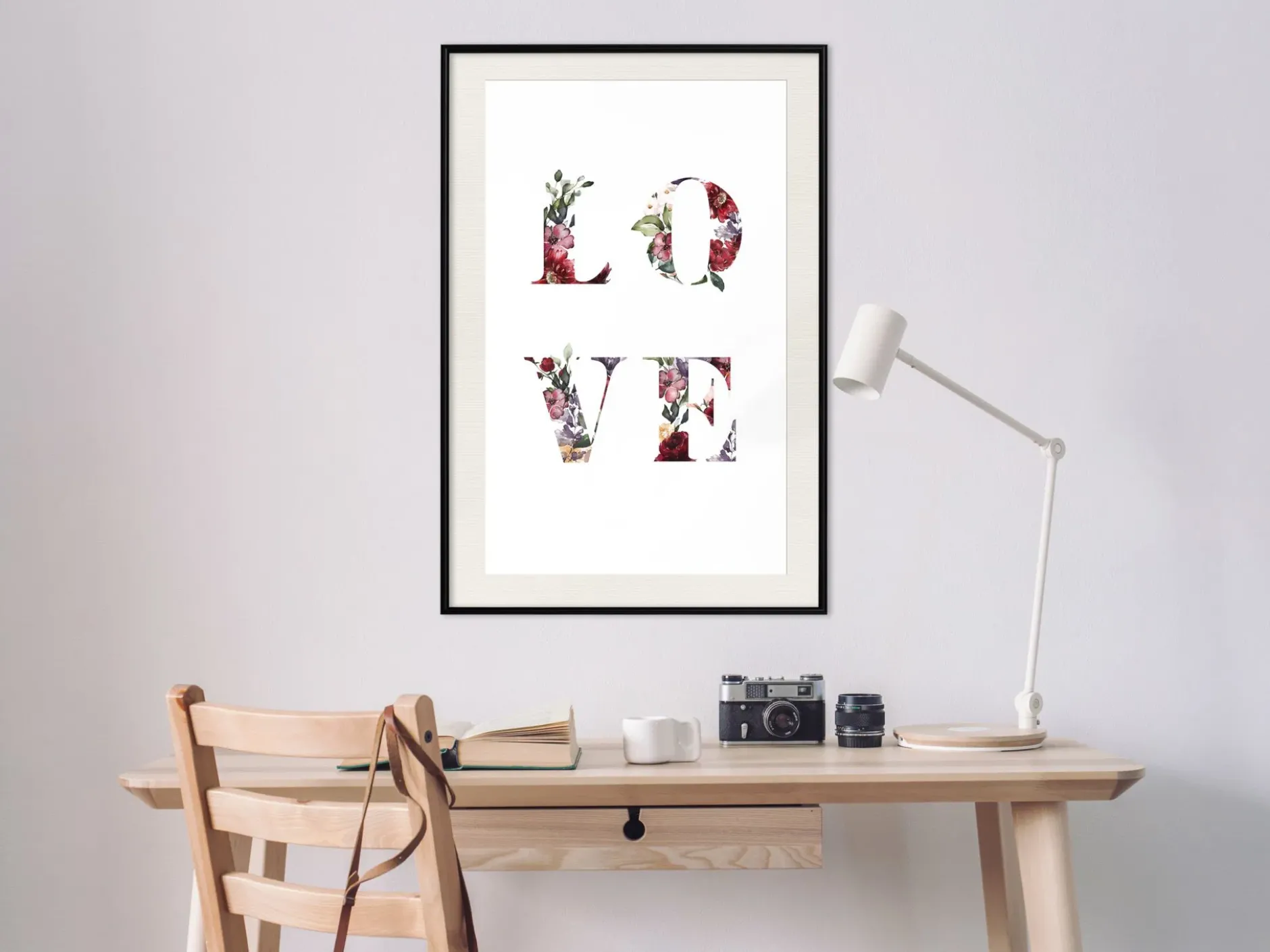 Poster 'Love in Flowers'