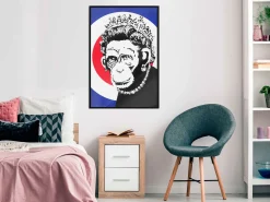 Poster 'Queen of Monkeys'