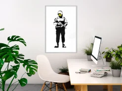 Poster 'Smiling Policeman'