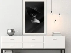 Poster 'Woman in a Hat'
