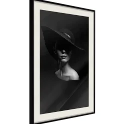 Poster 'Woman in a Hat'