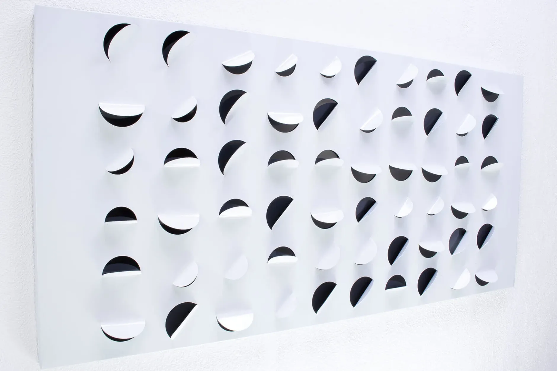 Wanddeko Metall 'Im Bann der Fantasie' 118x57x5cm