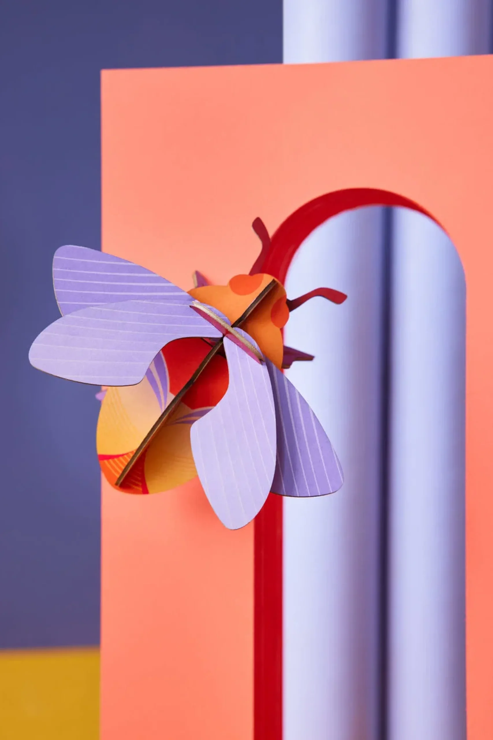 Wanddeko Papier 'Hummel'