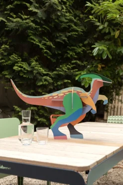 Wanddeko Papier 'Mutiger Dino'