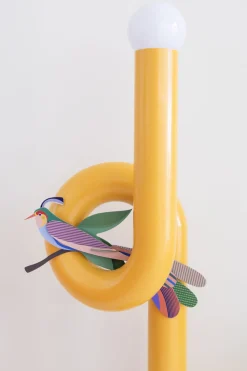 Wanddeko Papier 'Tropenvogel Maya'