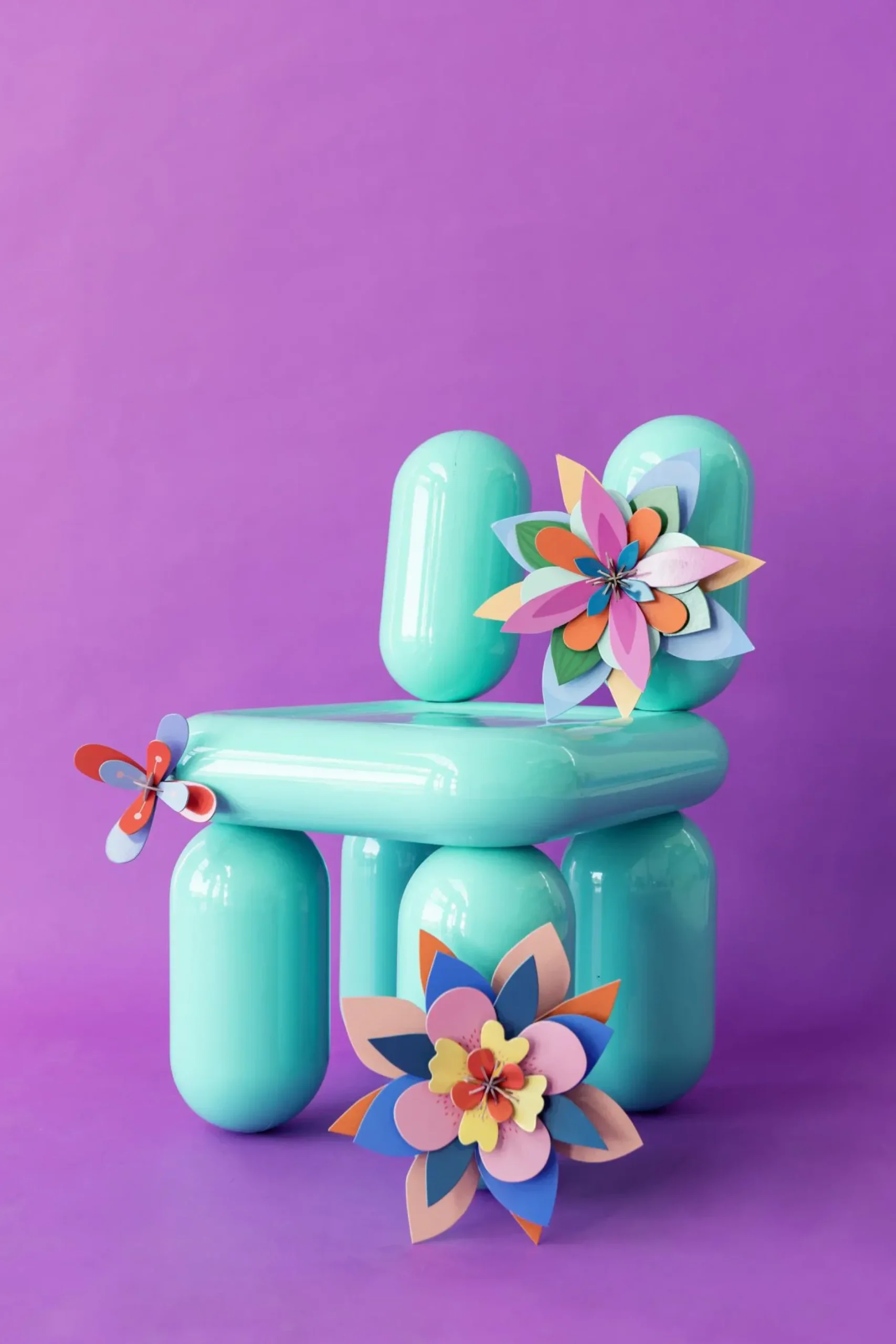 Wanddeko Papier 'Verspielte Blumenbastelei'